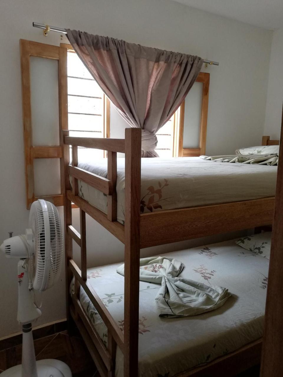הוסטל Rincón Casa Madriguena מראה חיצוני תמונה